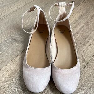 Baby pink Gap flats shoes women’s 8